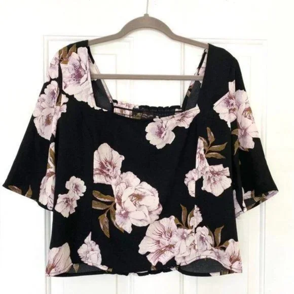 Free Press Black Floral Short Sleeve Cropped Blouse - Picture 2 of 7